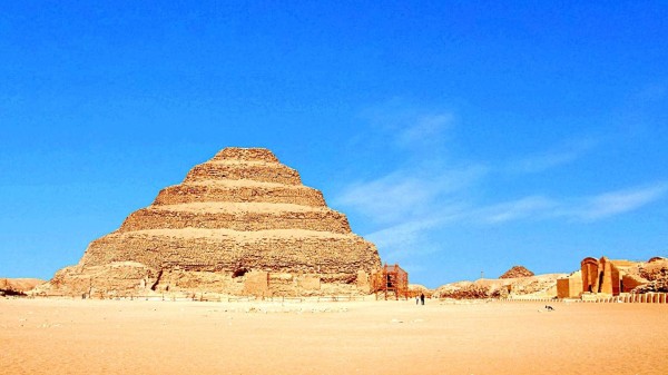 Day Tour to Sakkara and Dahshur